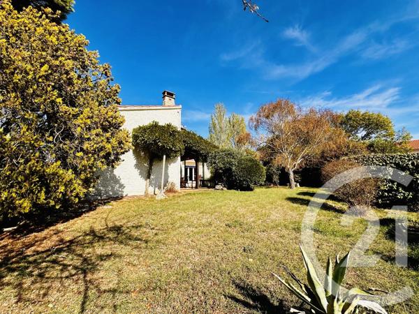 Maison à vendre  5 pièces - 127 m 2   FOURAS  - 17