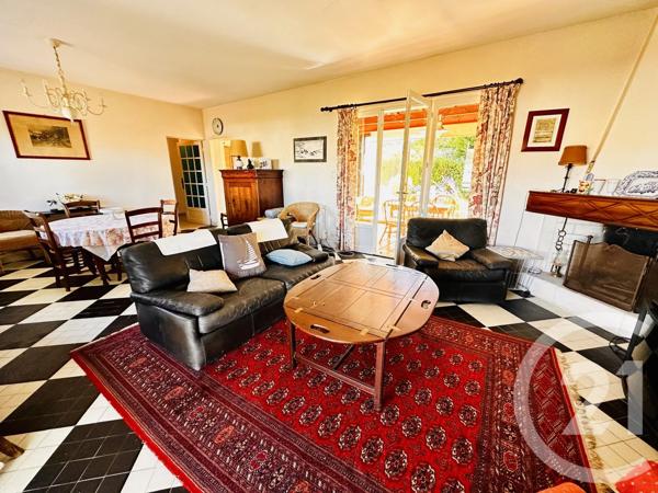 Maison à vendre  5 pièces - 127 m 2   FOURAS  - 17