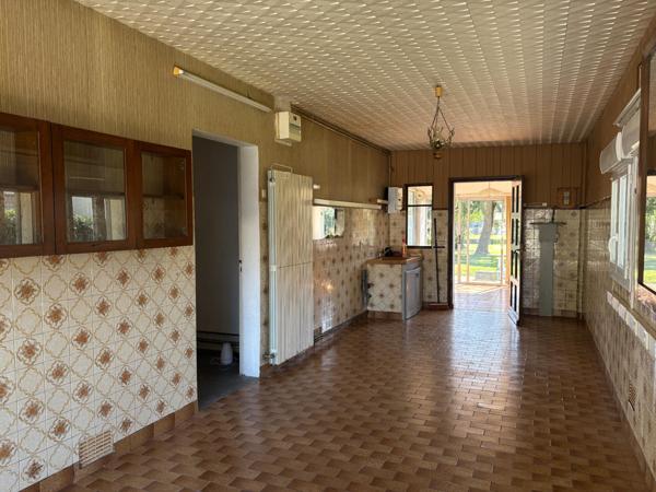 Jolie villa 4 chambres avec garage et beau jardin