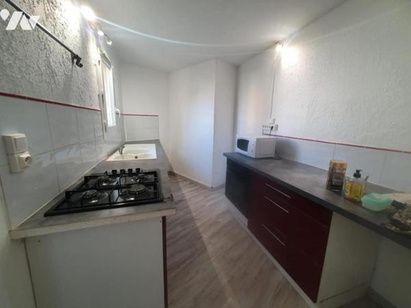 Bel immeuble de rapport dans village de caractère 