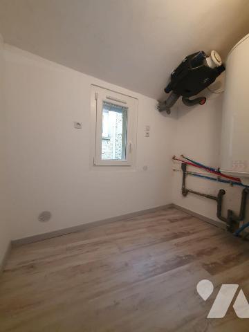 Bel immeuble de rapport dans village de caractère 