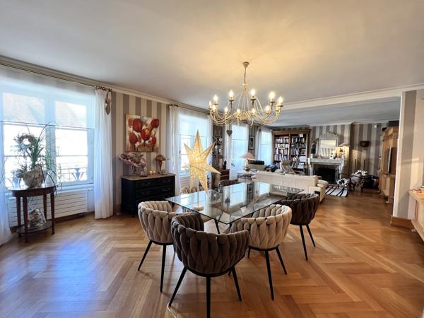 Superbe T7 de 202 m2 avec terrasse de 70 m2 à GIROMAGNY