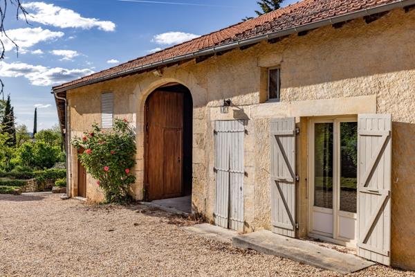 Vente Maison de luxe Périgueux 15 Pièces 485 m²