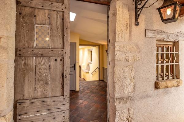 Vente Maison de luxe Périgueux 15 Pièces 485 m²