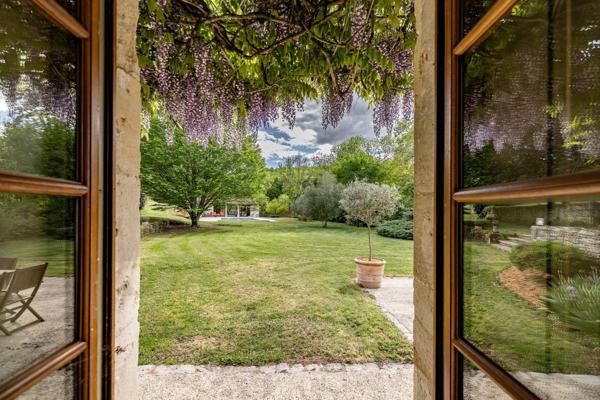 Vente Maison de luxe Périgueux 15 Pièces 485 m²