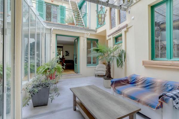 Vente Maison de luxe Paris 20 10 Pièces 248 m²