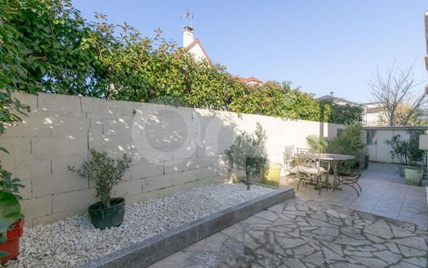 Maison à vendre    6 pièces • 230 m2 Chennevières-sur-Marne