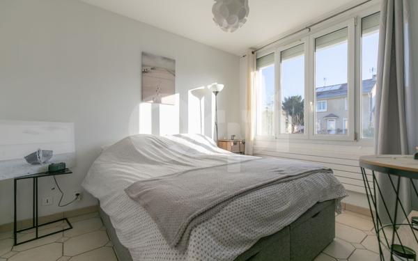 Maison à vendre    6 pièces • 230 m2 Chennevières-sur-Marne