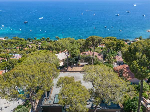 Vente Villa de luxe Èze 6 Pièces 400 m²