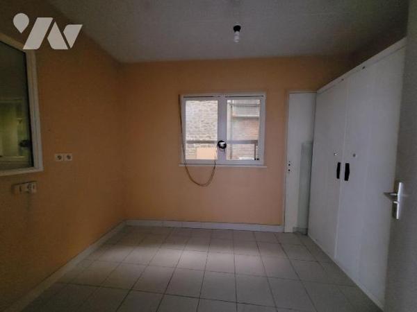 Fonds de commerce à vendre à Maen Roch (35460) en Ille-et-Vilaine (35).

Ce bien est situé da...