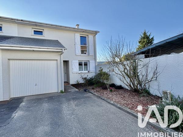 Maison à vendre 6 pièces 101,07 m² Le Coudray-Montceaux