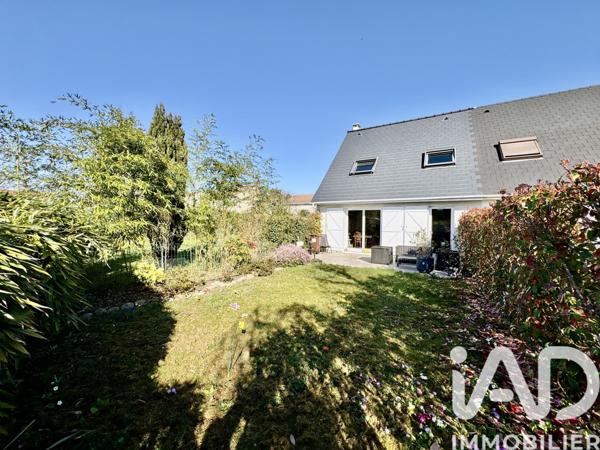 Maison à vendre 6 pièces 101,07 m² Le Coudray-Montceaux
