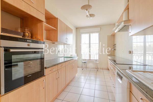 Magnifique T4 avec terrasse - Forum/Peixotto