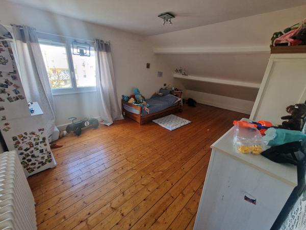 Gros potentiel pour cette maison idéalement située