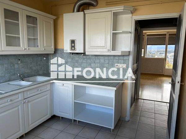 Location Appartement 3 pièces 54.6 m² - RUE DU IV SEPTEMBRE Tarbes 65000