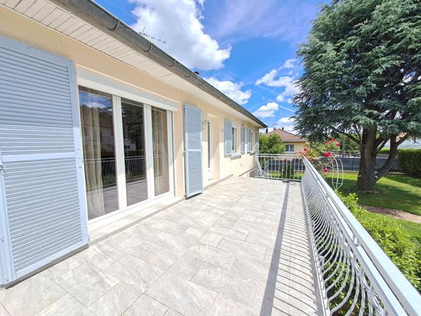 Charmante maison située dans un quartier calme de Quincey !