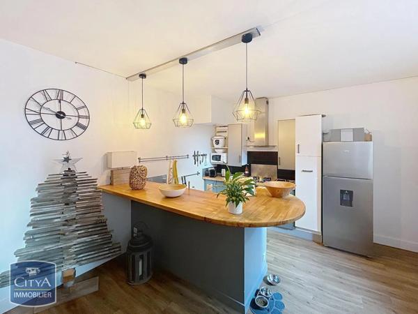 Appartement à louer 3 pièces 83.28m²