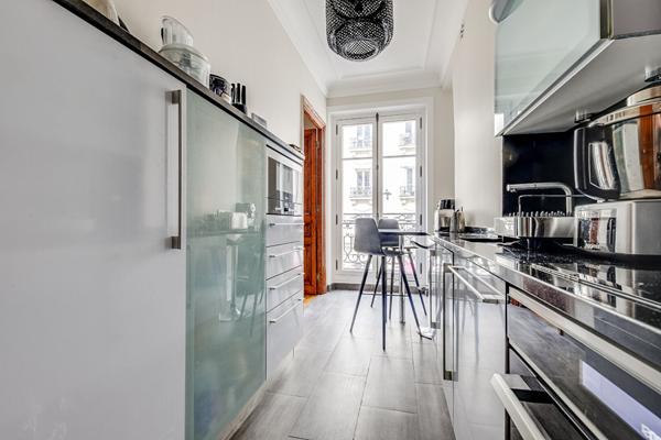 Appartement Paris 4 pièce(s) 104 m2