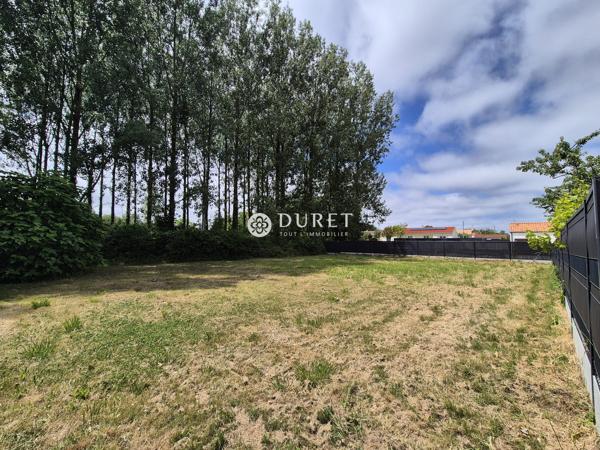 TERRAIN à bâtir 700m² - COMMEQUIERS
