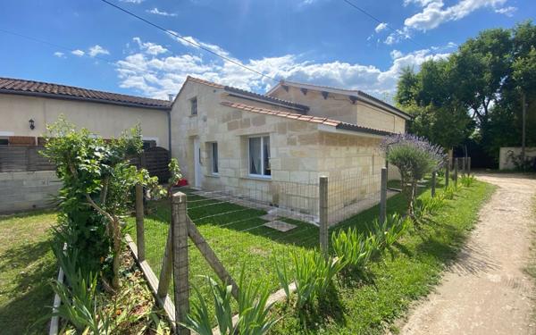 Maison à louer    4 pièces •  Izon