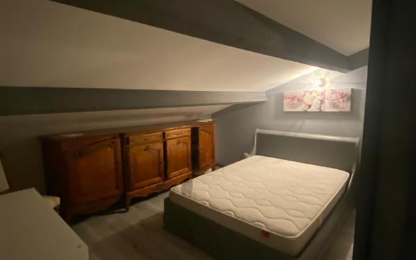 Maison à louer    4 pièces •  Izon