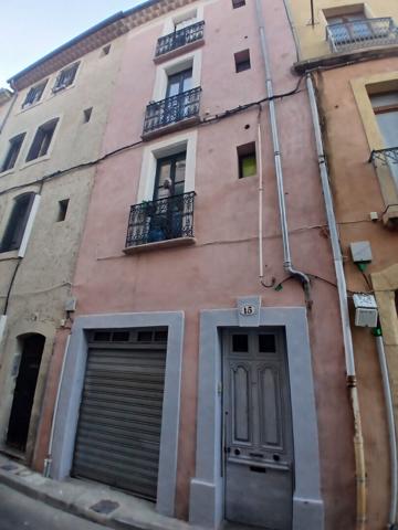 Immeuble à Béziers - 3 appartements et un local commercial