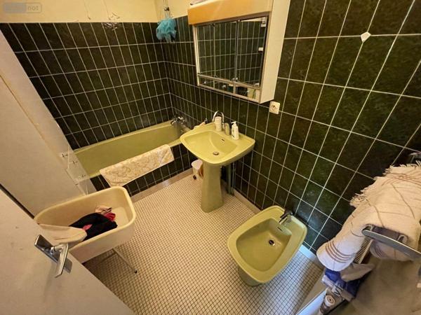 Maison individuelle à vendre à Saint-Saturnin dans la Sarthe (72650), ref : SL-72021-424