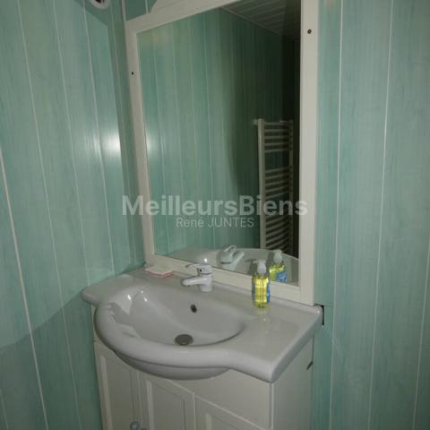 appartement T5 / 4 chambres de 81m2 avec jardin privatif en centre ville du Mont dore