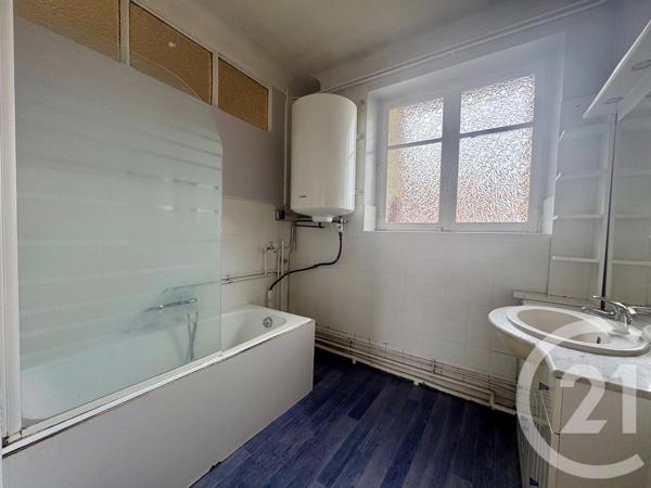 Immeuble à vendre  230 m 2   NANCY  - 54