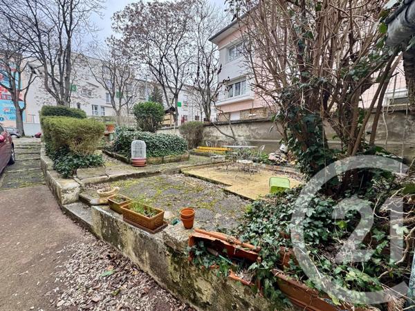 Immeuble à vendre  230 m 2   NANCY  - 54