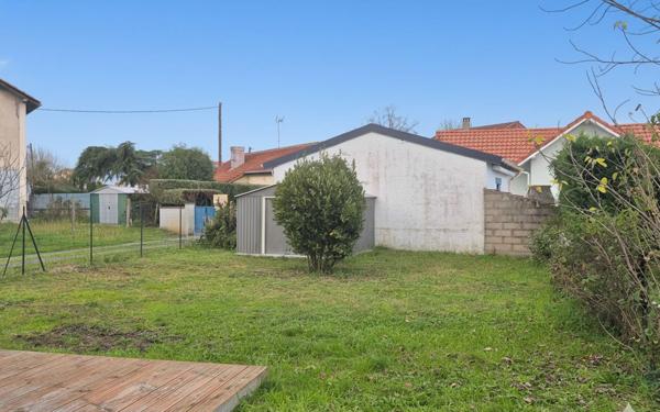 Maison à vendre    3 pièces •  Morcenx