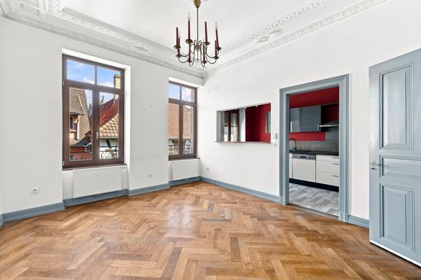 Immeuble
         17 pièces
        - 441 m² Exclusivité 840 000 € *