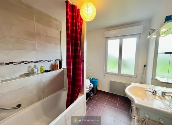 Saint-Jean-les-Deux-Jumeaux (77660) Propriété 188m², Terrain 3377m², Dépendance, DPE (B)