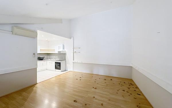 Appartement à vendre    3 pièces • 105 m2 Avignon