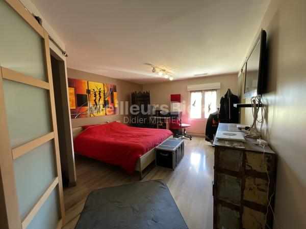 Charmante maison en pierre entièrement rénovée sur une parcelle de 1500 m2