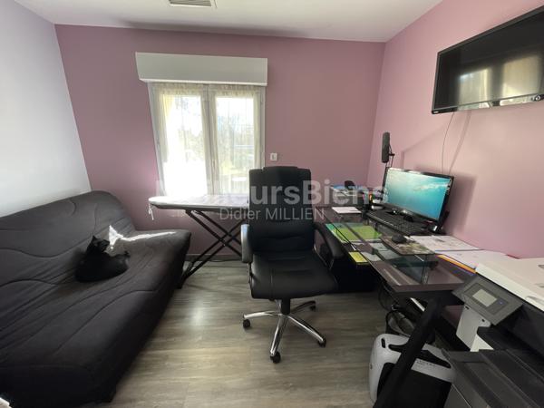 Charmante maison en pierre entièrement rénovée sur une parcelle de 1500 m2