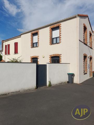Location maison Maisdon Sur Sevre : 885 € - AJP Immobilier Clisson