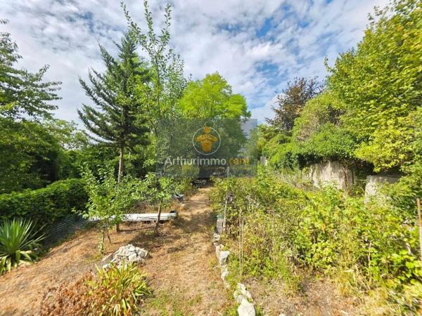Vente                                                      Maison
                        
                     6 pièces                      117 m2                     à Sarcelles