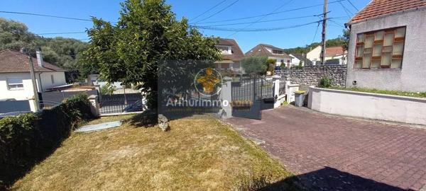 Vente                                                      Maison
                        
                     6 pièces                      117 m2                     à Sarcelles