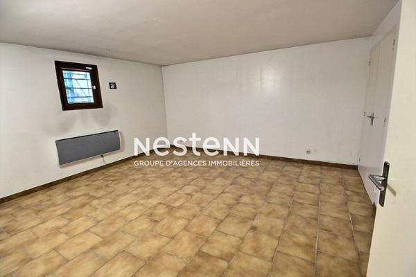 Vénissieux-limite ST-FONS :Maison type 5 adouble habitation et terrain divisible sur une parcelle de 1090m2