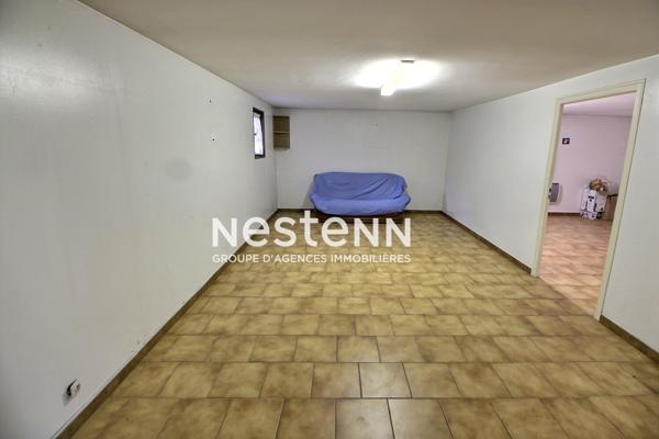 Vénissieux-limite ST-FONS :Maison type 5 adouble habitation et terrain divisible sur une parcelle de 1090m2