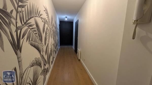 Appartement à louer 3 pièces 68.27m² Cambrai (59400)