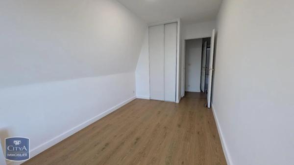 Appartement à louer 3 pièces 68.27m² Cambrai (59400)