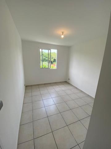 BALATA : Appartement T2 rénové avec grande terrasse et vue dégagée