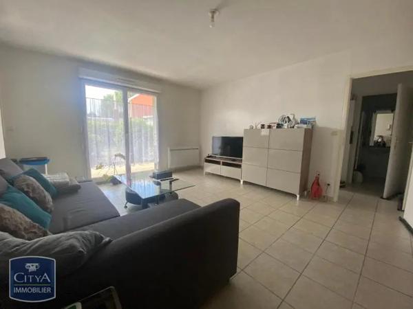 Appartement à louer 2 pièces 47.59m² Quiévrechain (59920)