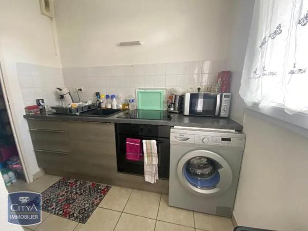 Appartement à louer 2 pièces 47.59m² Quiévrechain (59920)
