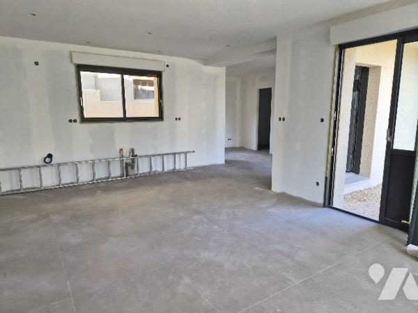 MAISON NEUVE A BASSENS