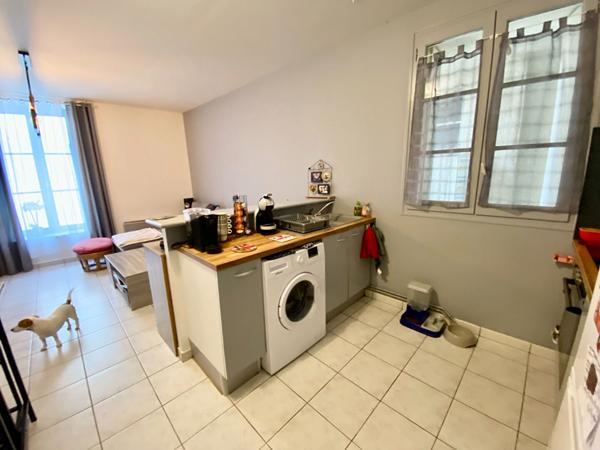 Appartement T3 en souplex avec locataire en place, proche gare SNCF et centre-ville de Carcassonne