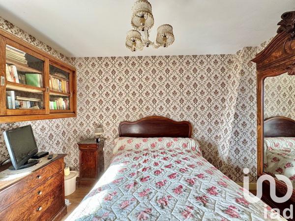 Maison à vendre 5 pièces 70 m² Saint-Martin-Sainte-Catherine