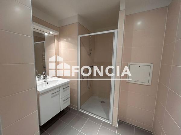 Location Appartement 4 pièces 108.2 m² - 47 RUE PIERRE TAITTINGER Reims 51100